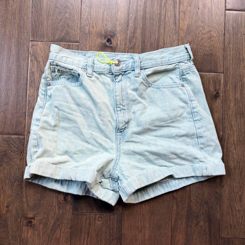 American Eagle Mom Shorts Women Size 4 Light Blue Excellent High Waisted Denim